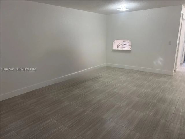 3 of 11 - 17255 Sw 95th Avenue #211, Palmetto Bay, FL