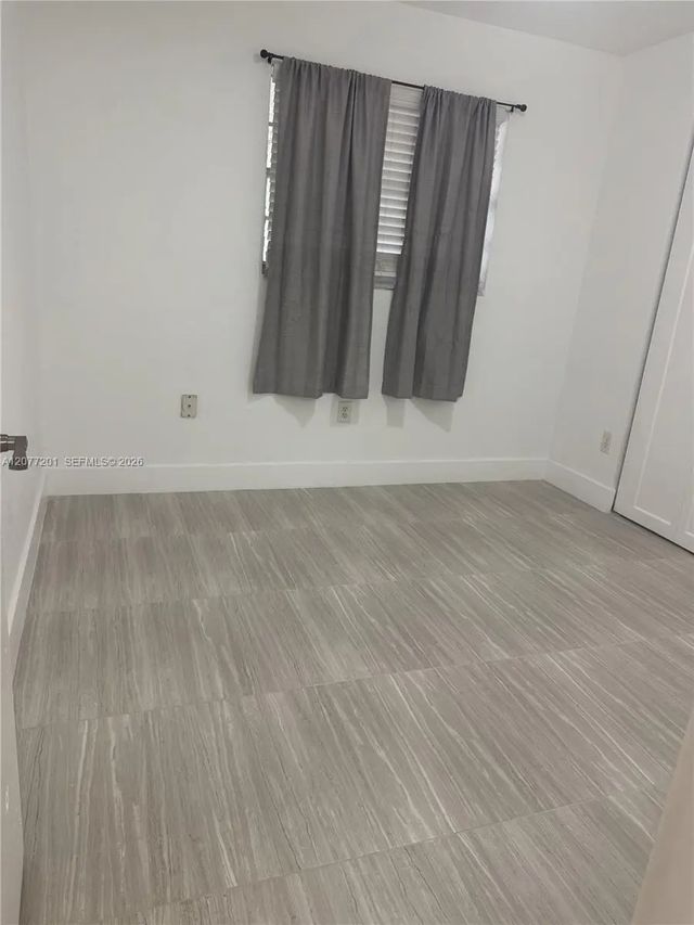 5 of 11 - 17255 Sw 95th Avenue #211, Palmetto Bay, FL