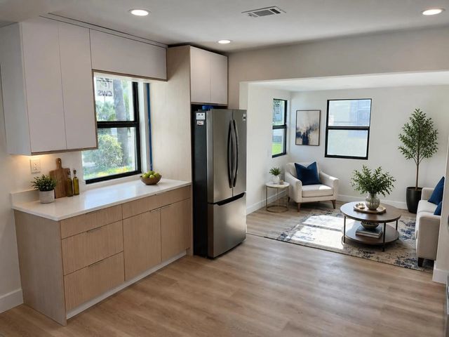 3 of 11 - 120 W 22nd Street, Riviera Beach, FL