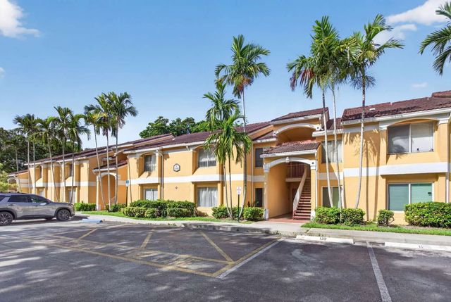 2300 Nw 33rd Street #904, Oakland Park