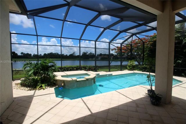 3 of 23 - 7635 Ironhorse Boulevard, West Palm Beach, FL