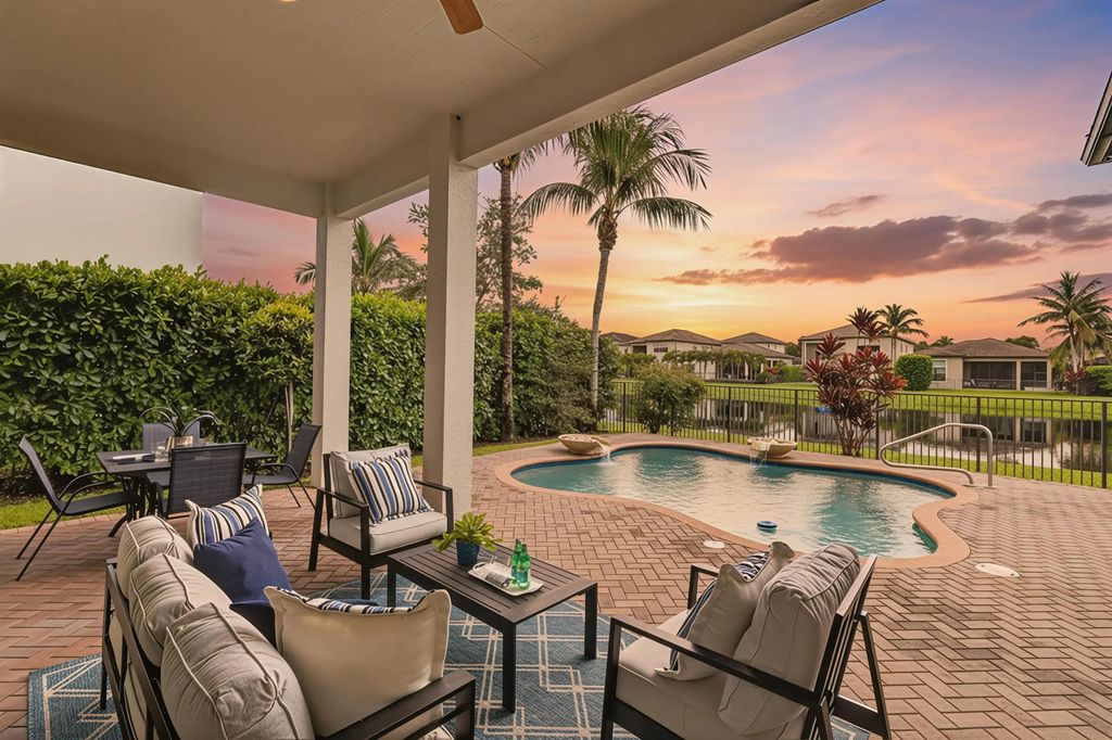 9512 Eden Roc Court, Delray Beach