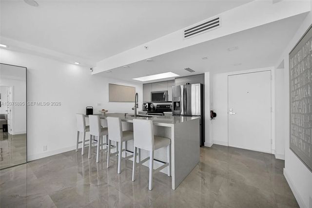 5 of 22 - 7601 E Treasure Drive #1419, North Bay Village, FL