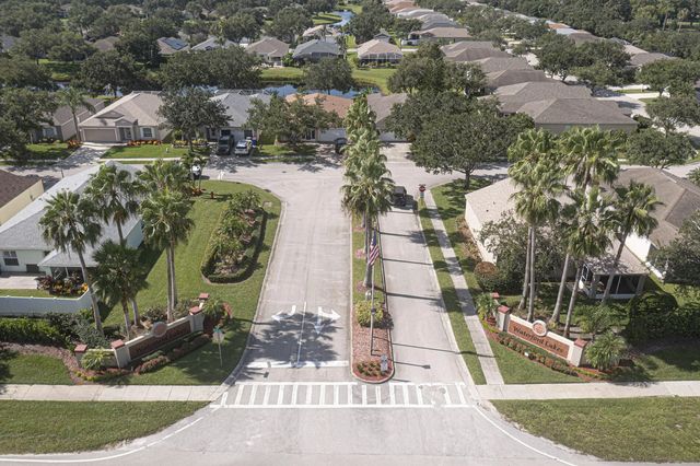 2 of 52 - 1143 N 13th Square, Vero Beach, FL