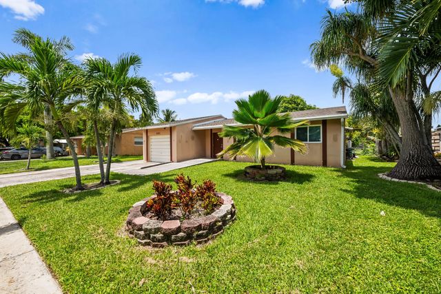 2 of 25 - 6981 Sw 1st Court, Margate, FL
