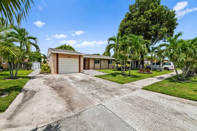 3 of 25 - 6981 Sw 1st Court, Margate, FL