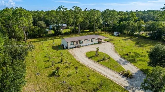 3 of 20 - 4075 Fort Center Avenue, LaBelle, FL