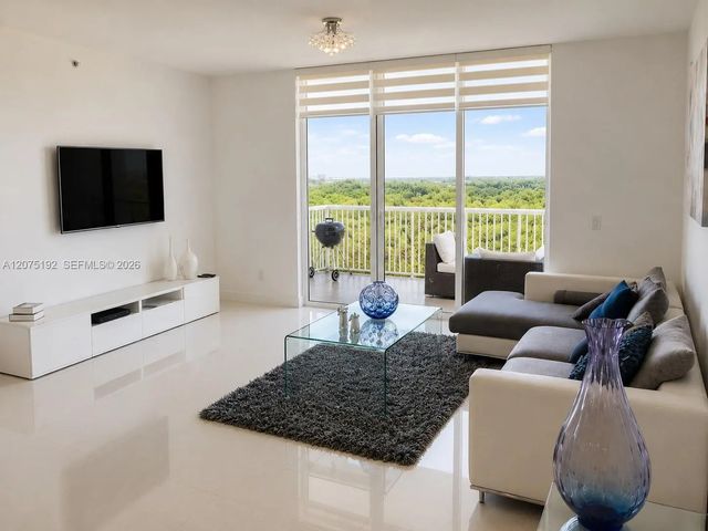 14951 Royal Oaks Lane #1601, North Miami