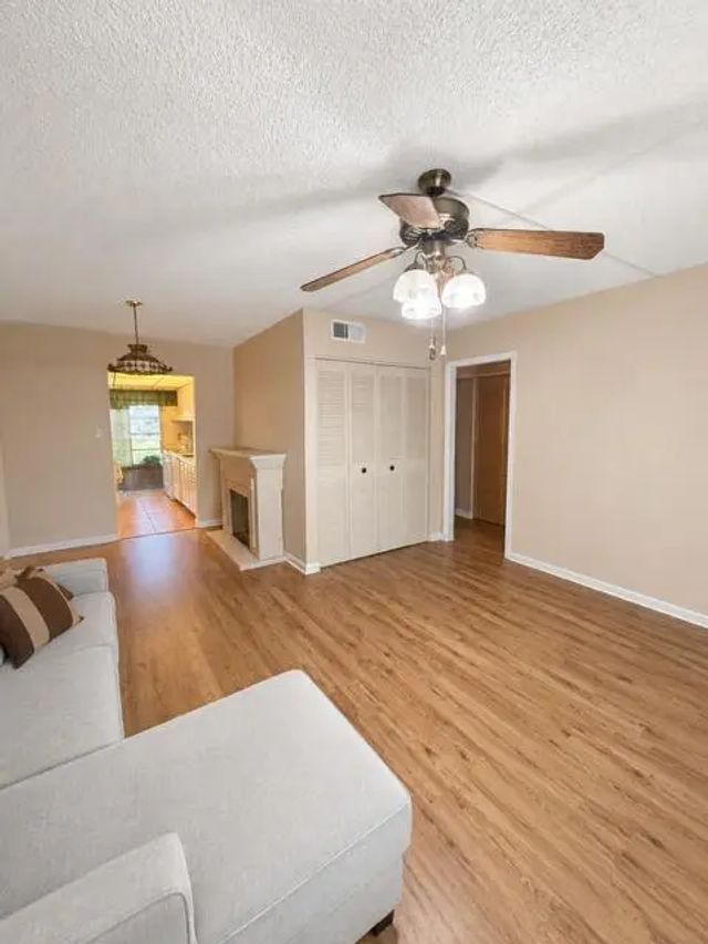 3 of 9 - 7500 Nw 5th Place #104, Margate, FL