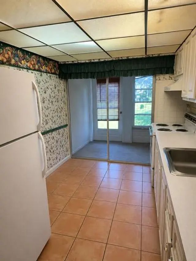 4 of 9 - 7500 Nw 5th Place #104, Margate, FL