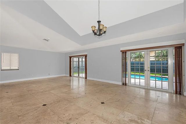 3 of 34 - 11551 Sw 11th Street, Pembroke Pines, FL