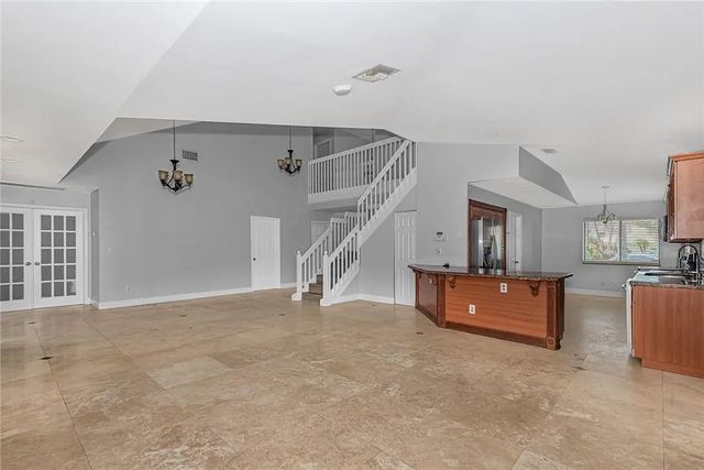 4 of 34 - 11551 Sw 11th Street, Pembroke Pines, FL