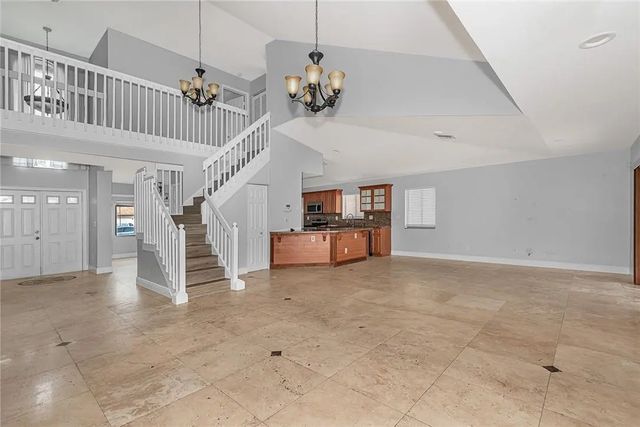 5 of 34 - 11551 Sw 11th Street, Pembroke Pines, FL