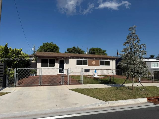 4585 E 9th Lane, Hialeah