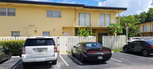 4 of 24 - 8310 Sw 154th Avenue #25, Miami, FL