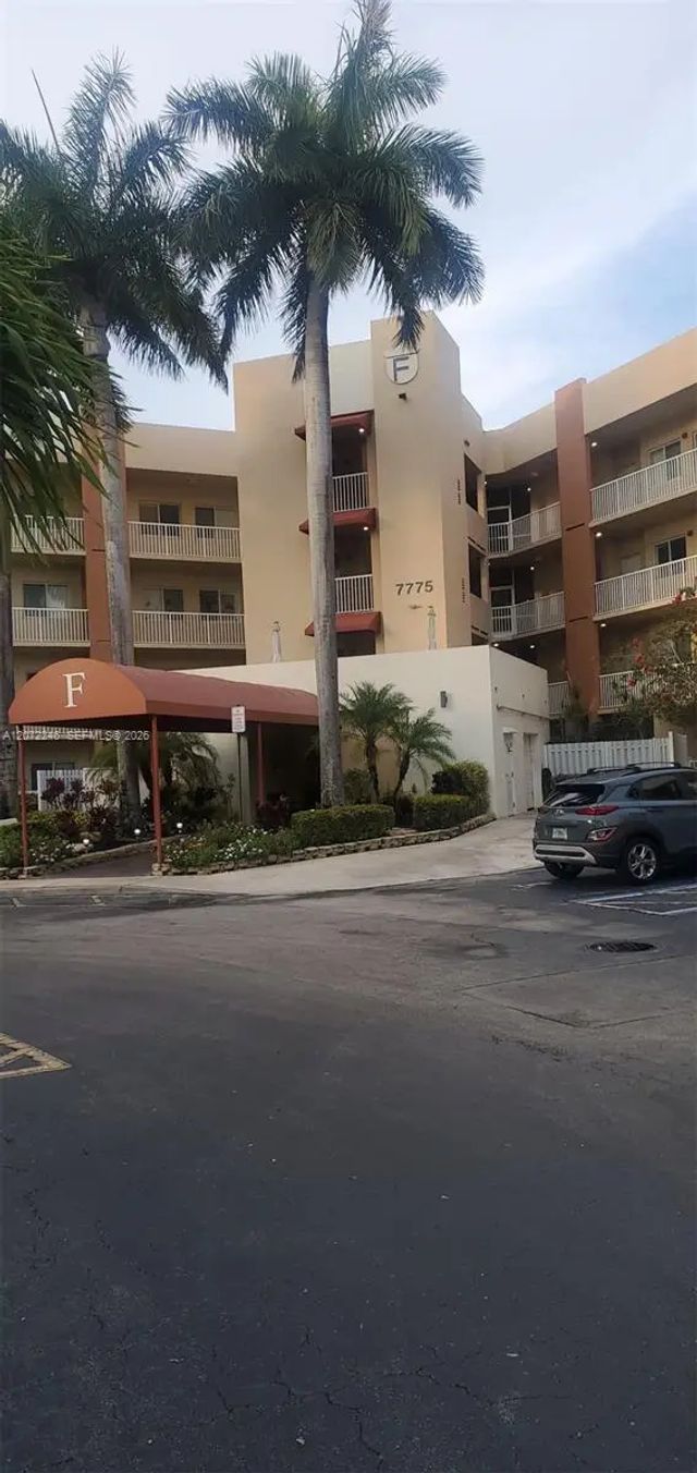 2 of 28 - 7775 Yardley Drive #211, Tamarac, FL