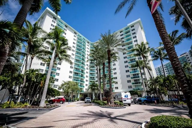 3 of 42 - 3801 S Ocean Drive #5a, Hollywood, FL