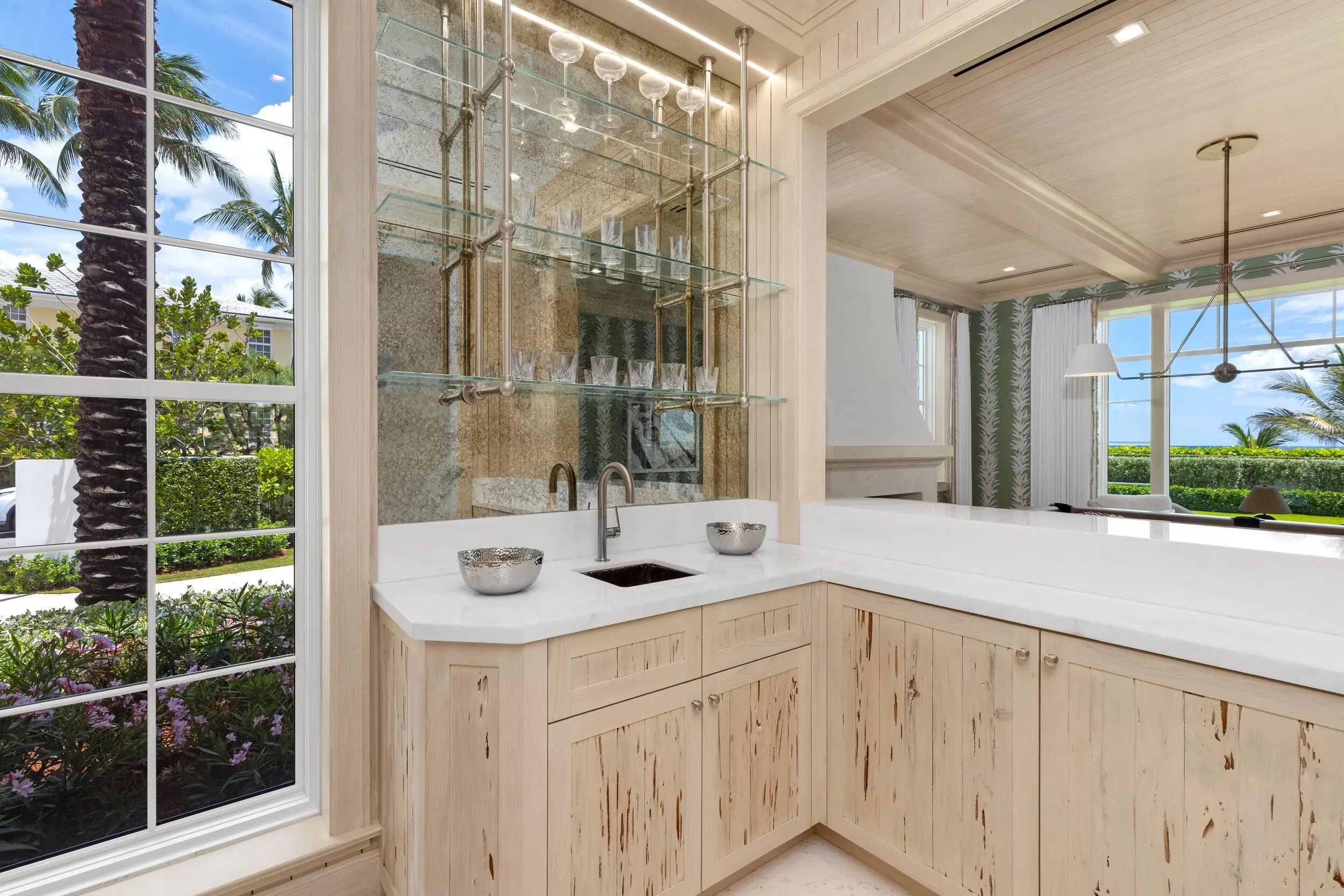 1540 S Ocean Boulevard, Palm Beach, FL, 33480
