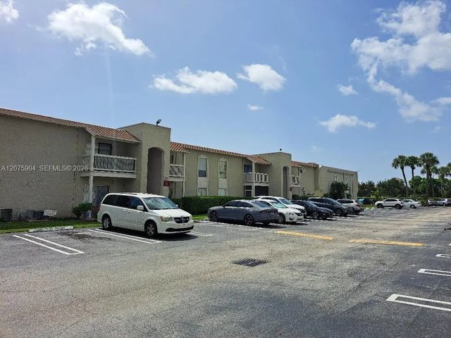 4 of 17 - 1500 N Congress Avenue #c18, West Palm Beach, FL