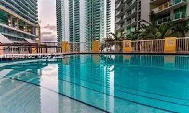 170 Se 14th Street #1502, Miami