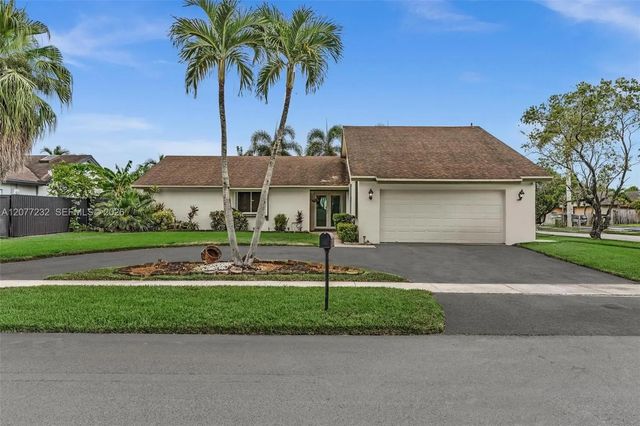 741 Sw 100th Terrace, Pembroke Pines