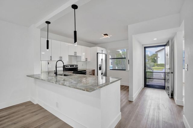 3 of 58 - 7674 Tahiti Lane #101, Lake Worth, FL