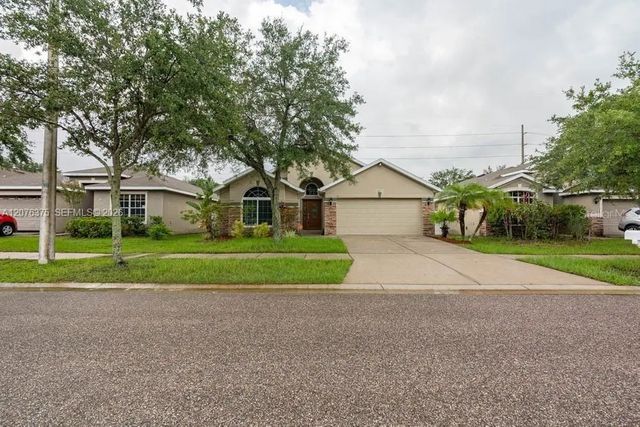 311 Delwood Breck Street, 
