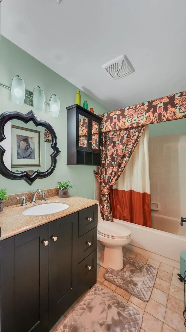 5 of 62 - 7618 Tahiti Lane #206, Lake Worth, FL