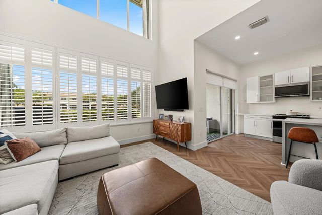5 of 53 - 6394 Bella Circle #1004, Boynton Beach, FL
