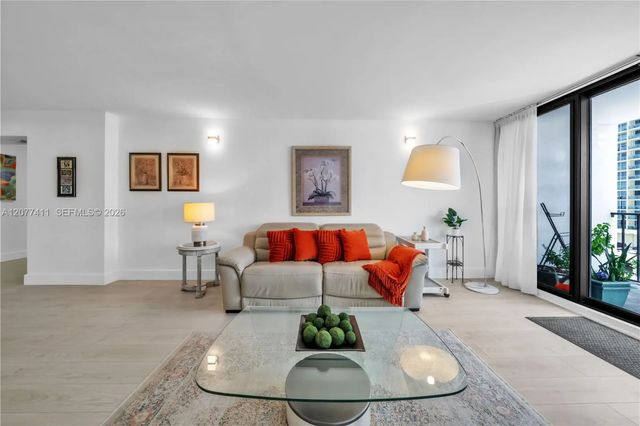 2401 S Ocean Drive #507, Hollywood