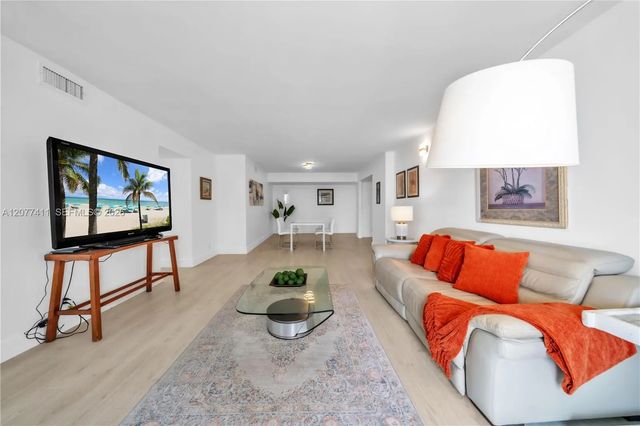 3 of 36 - 2401 S Ocean Drive #507, Hollywood, FL