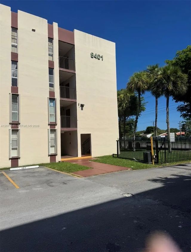 9401 Sw 4th Street #103, Miami