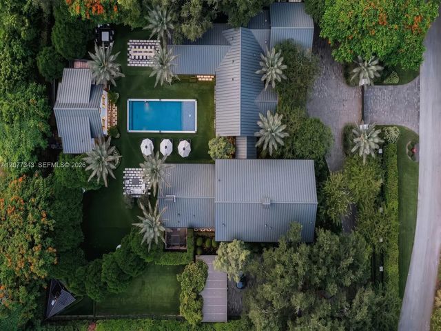 4 of 51 - 6580 Sw 69th Avenue, Miami, FL