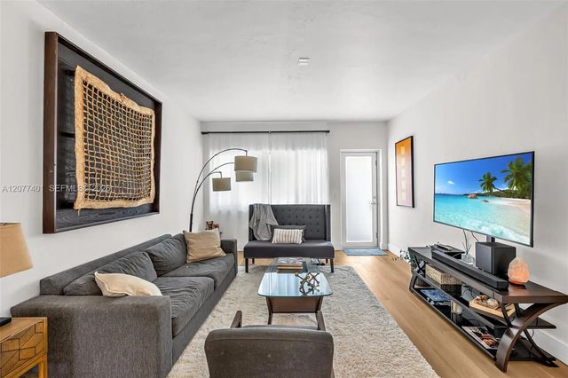 4 of 16 - 1840 James Avenue #13, Miami Beach, FL