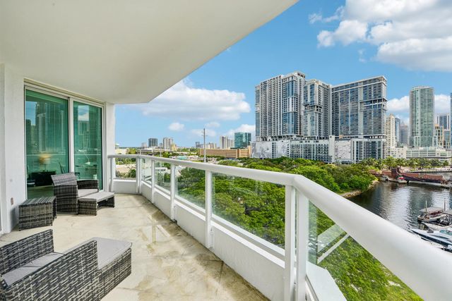 2 of 31 - 401 Sw 4th Avenue #1003, Fort Lauderdale, FL
