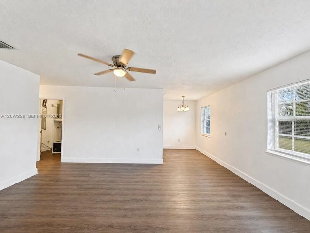 4 of 18 - 3380 Nw 8th Street, Lauderhill, FL