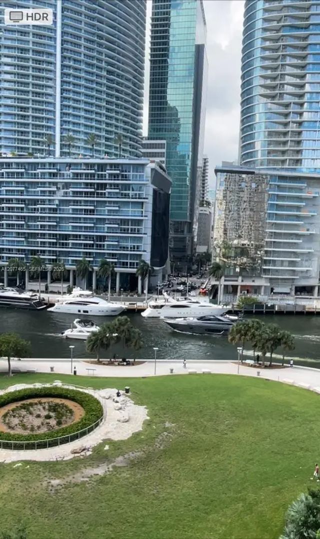 475 Brickell Avenue #808, Miami