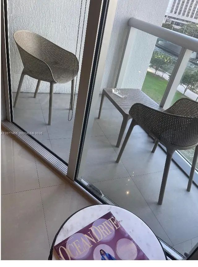4 of 12 - 475 Brickell Avenue #808, Miami, FL