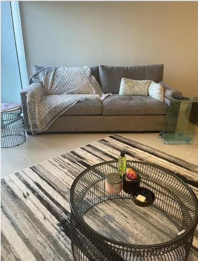 5 of 12 - 475 Brickell Avenue #808, Miami, FL