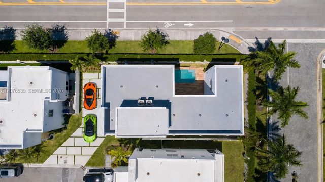 5 of 63 - 10381 Nw 67th Terrace, Doral, FL
