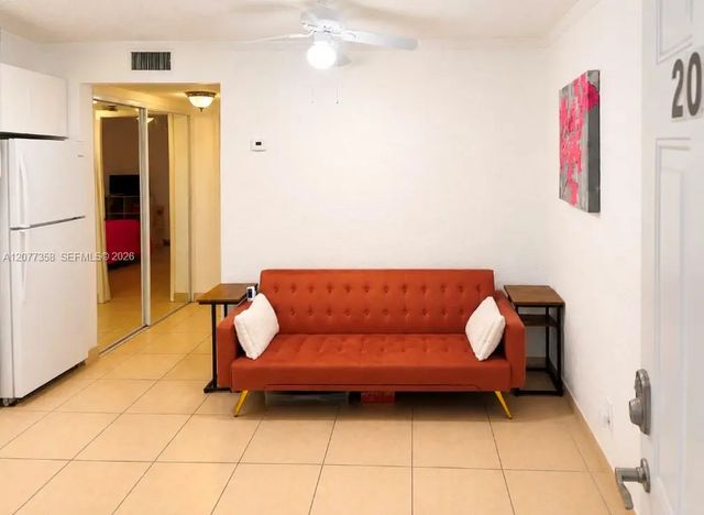2 of 11 - 528 Meridian Avenue #202a, Miami Beach, FL