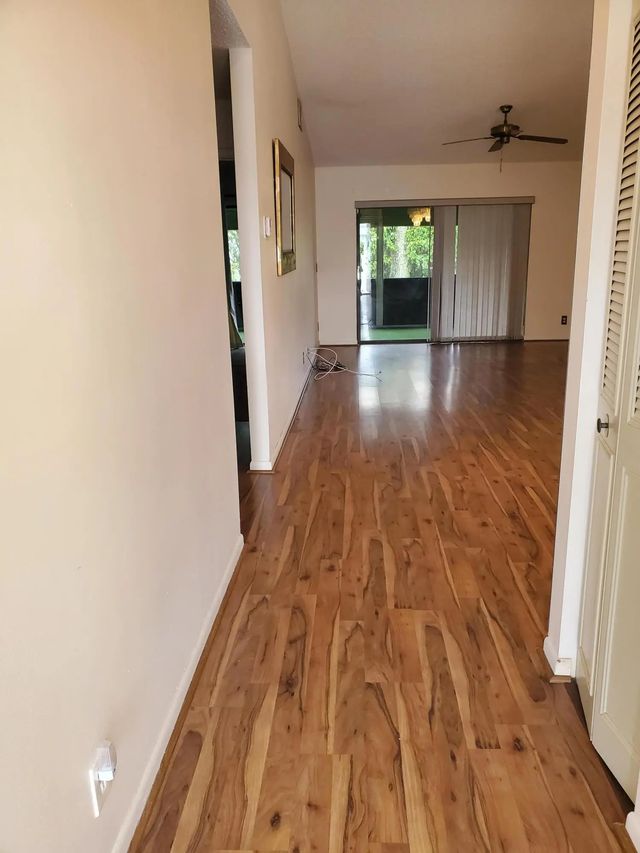 2 of 3 - 2641 Gately Drive E #907, West Palm Beach, FL