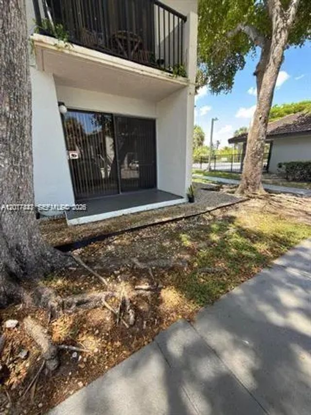 3 of 18 - 7235 Nw 179th Street #101, Hialeah, FL