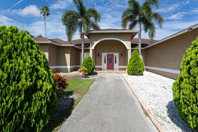 2 of 76 - 173 S Greenstar Avenue, Pahokee, FL