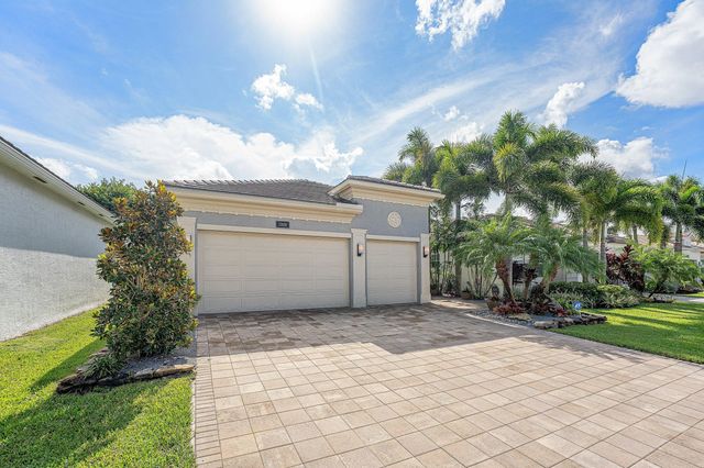 12608 Crested Butte Avenue, Boynton Beach