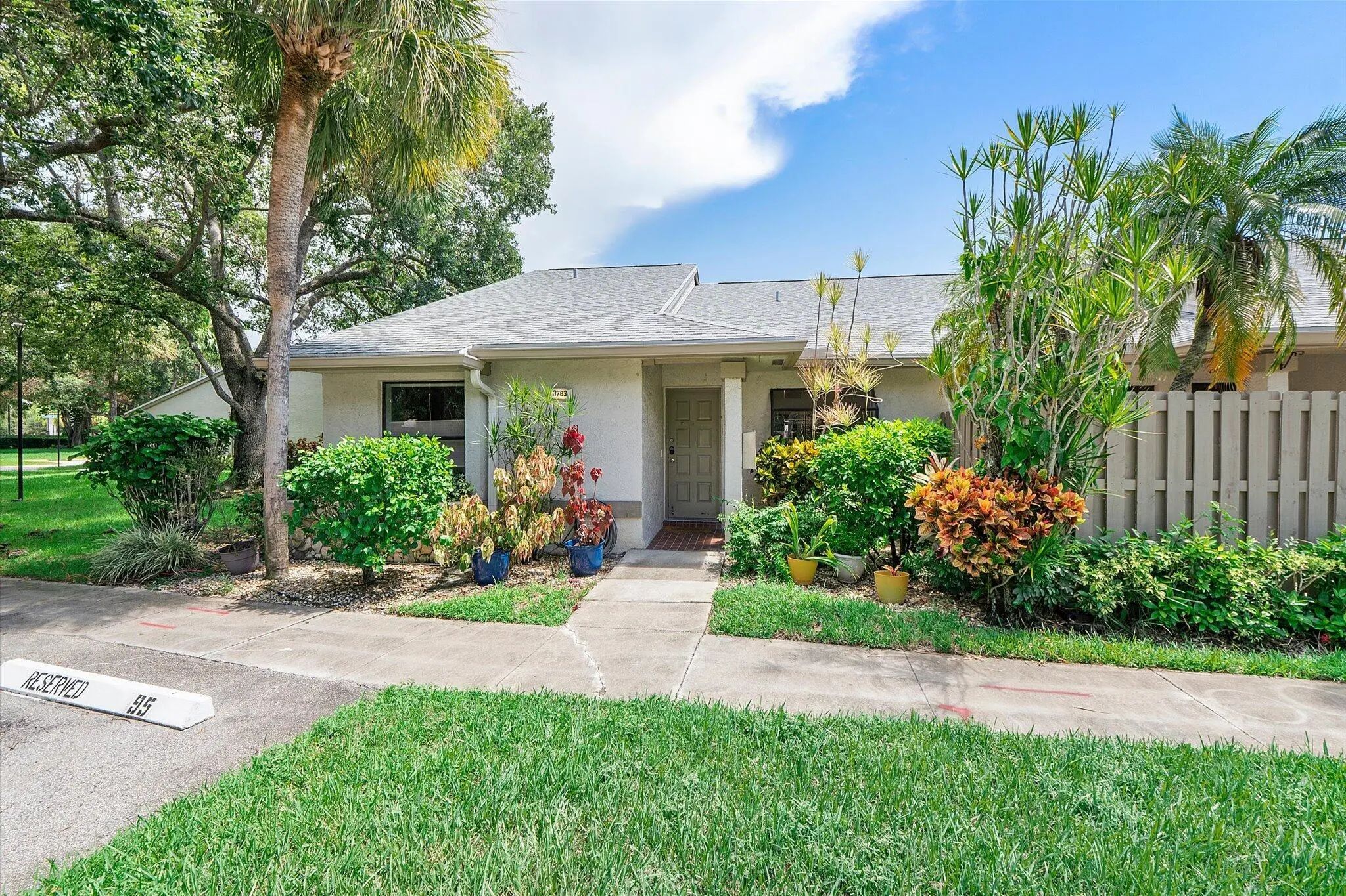 3783 Nw 35th Street #1557, Coconut Creek