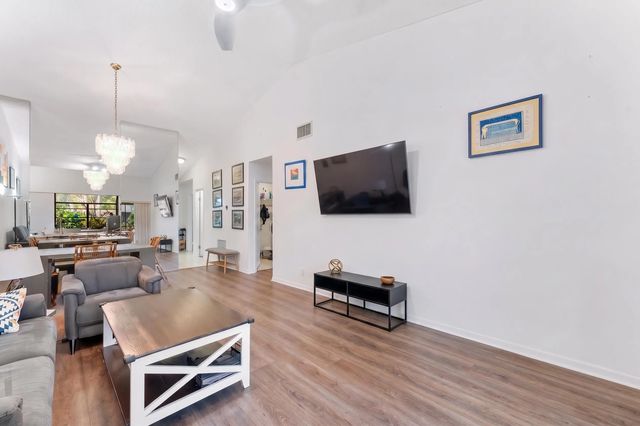 3 of 33 - 3783 Nw 35th Street #1557, Coconut Creek, FL