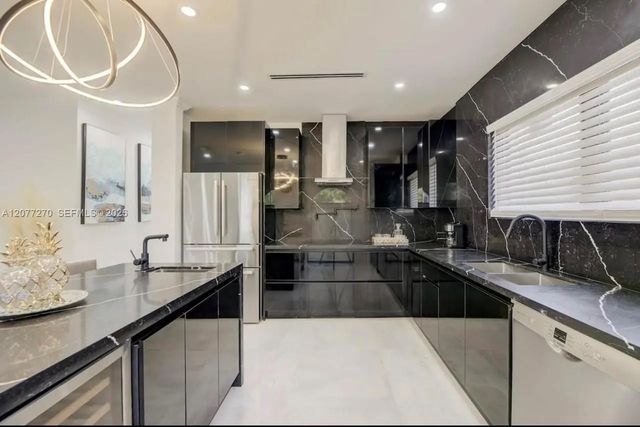 5 of 57 - 52 Ne 47th Street, Miami, FL