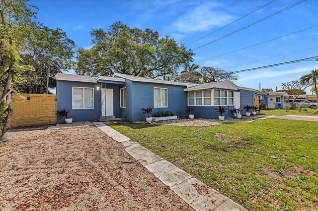 2 of 9 - 312 Se 23rd Street #1-2, Fort Lauderdale, FL