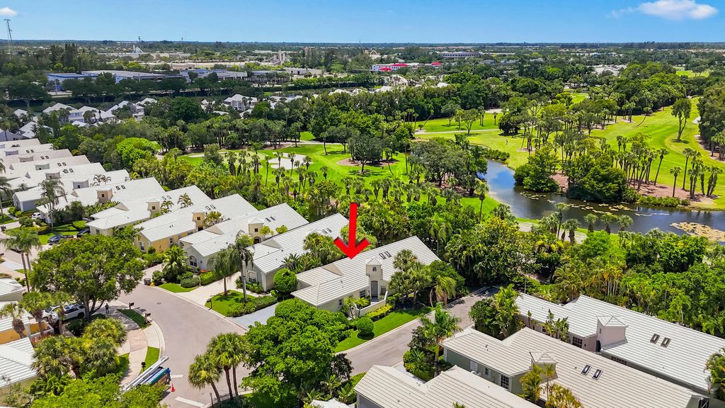 1109 Lytham Court, West Palm Beach